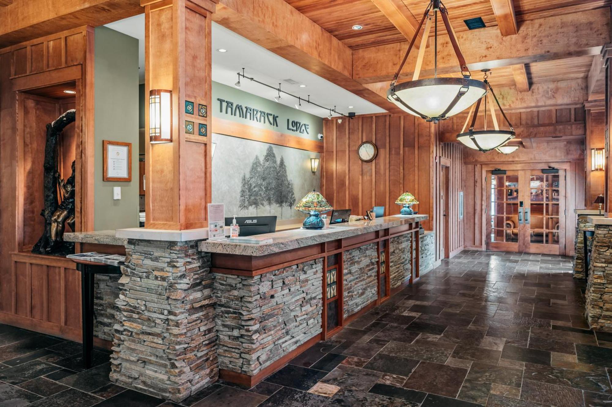 Tamarack Lodge Траверс-Сіті Екстер'єр фото